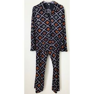 Flower patterned pantsuit